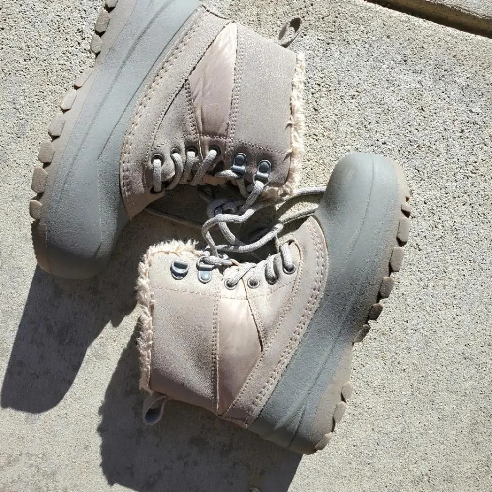 All in Motion Girls Leather Waterproof Winter Snow Boots Size 13